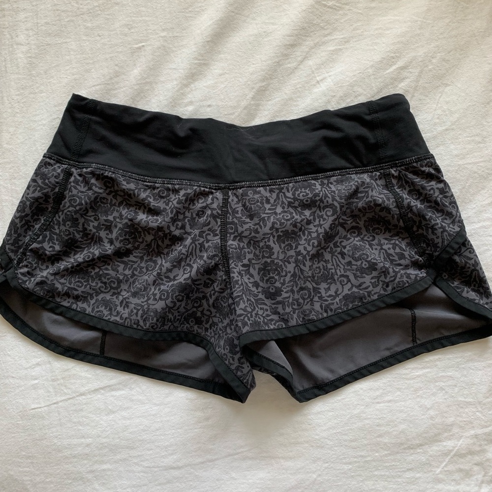 Lululemon Speed Short 4-Way Stretch 2.5”